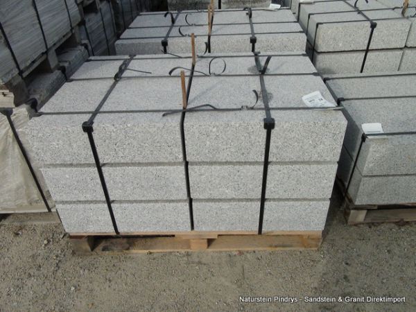 Granit Bodenplatten 9 cm Stark, Granitplatten